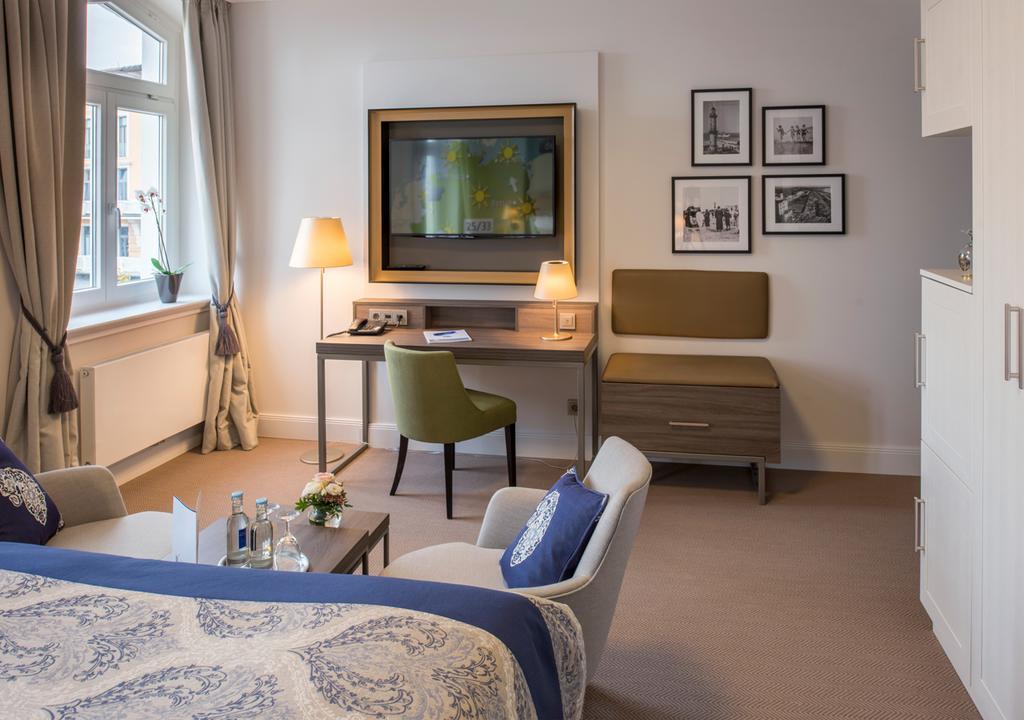 Hotel Am Leuchtturm Rostock Kültér fotó