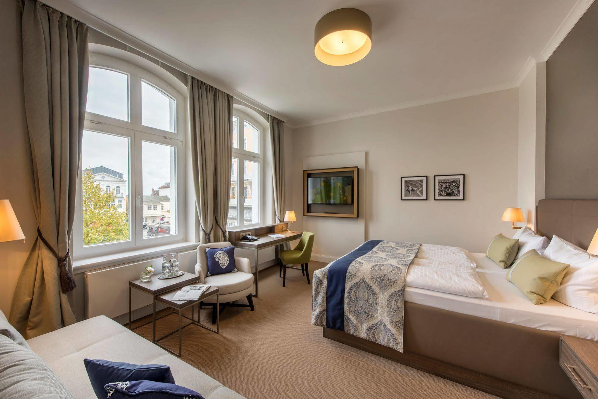 Hotel Am Leuchtturm Rostock Kültér fotó